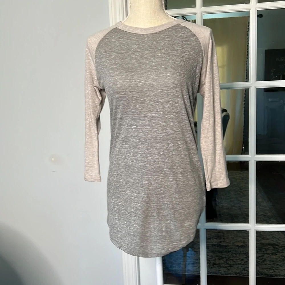 LULAROE long sleeve baseball tee, grey, size XS - Picture 2 of 6